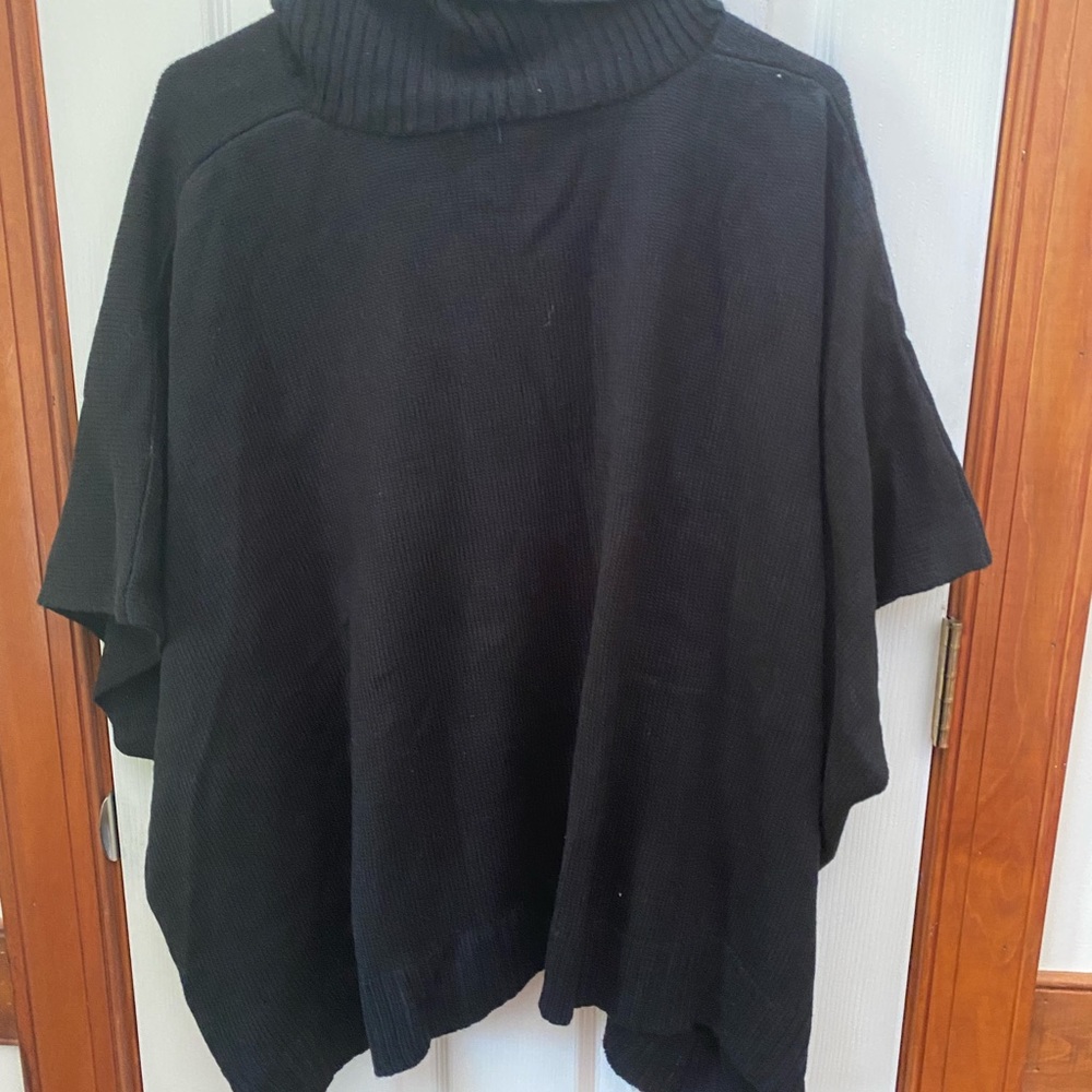 Jealous Tomato NWOT SZ M/L COWLNECK SWEATER - Picture 2 of 3